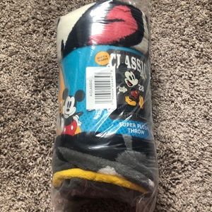 Mickey Mouse plush throw, NWT